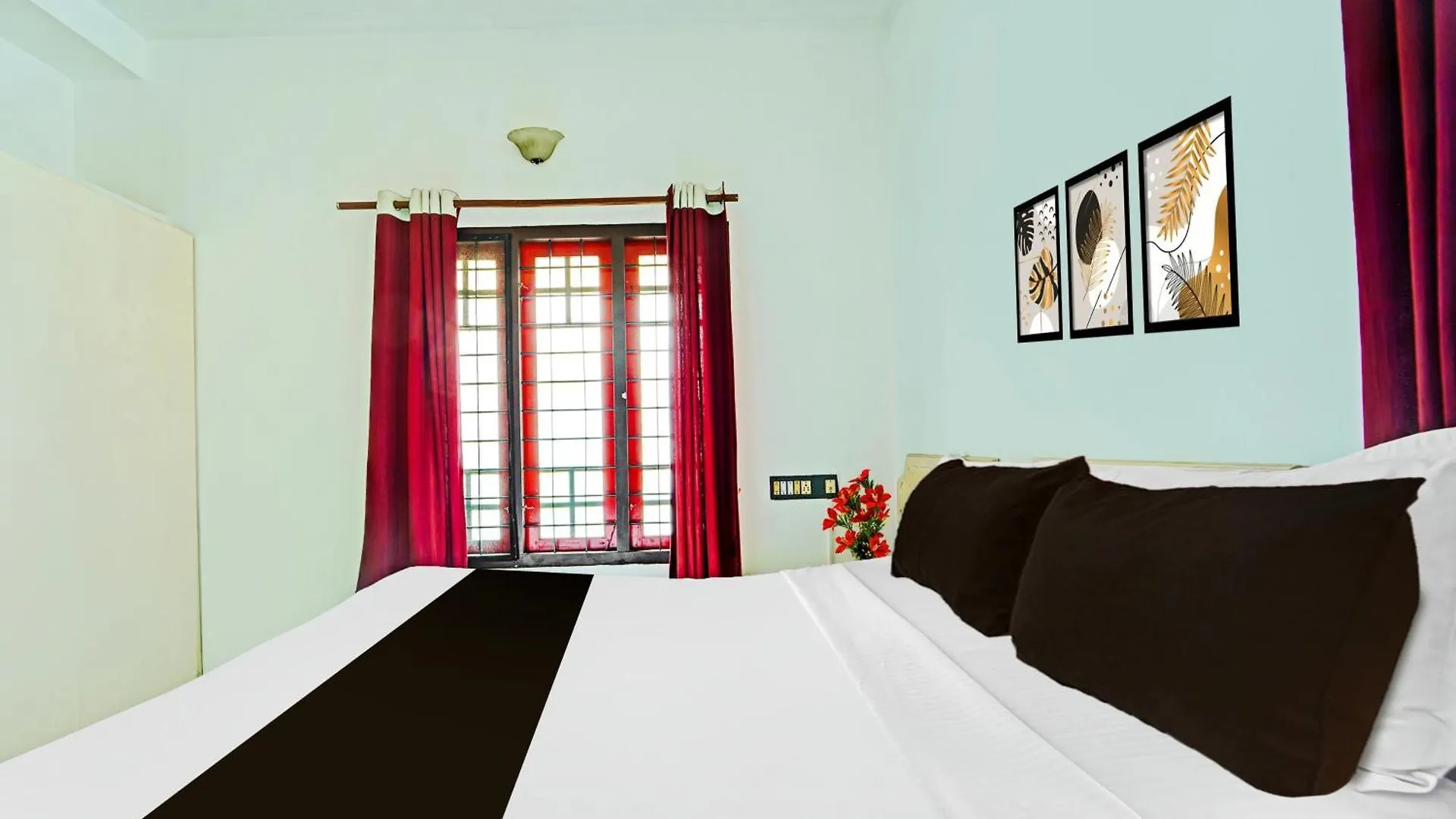 Hotel O Srm Road Kochi